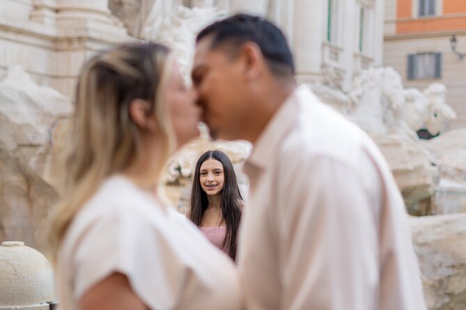 Private Photoshoot at the Trevi Fountain - Leonardo’s Approach: Comfortable, Fast, and Made for Real People