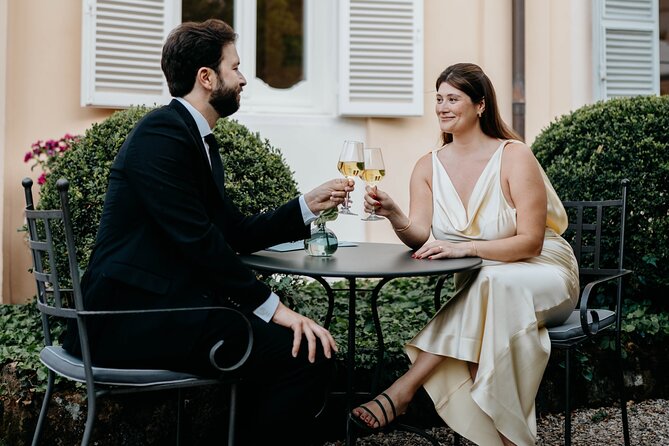 Private Photoshoot in Rome - Wedding Package: More Time, Trevi-Steps-Colosseum Focus