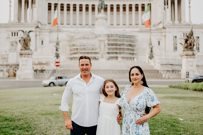 Private Photoshoot in Rome with a Local - Finishing at the Roman Forum: soft light on ancient ruins