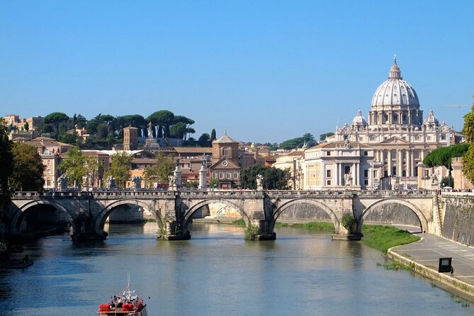 Private Piazza's, Fountains, Monuments & Basilicas Rome Golf Cart - Rome’s imperial spine: Colosseum, Forum, Palatine, and the big stadium energy