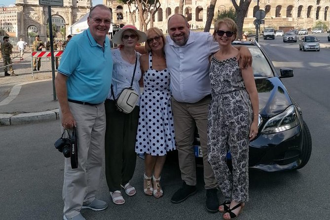 Private Rome City Landmarks & Hidden Gems Tour - Piazza Venezia and the quick hit of free Roman square time