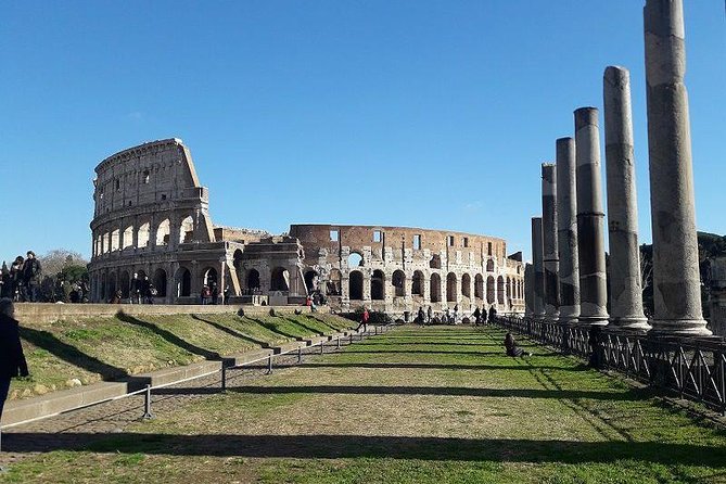 Private Rome WOW Tour in 1 Day: Luxury Car, Guide, Tkts & Lunch! - What the WOW Rome day really feels like