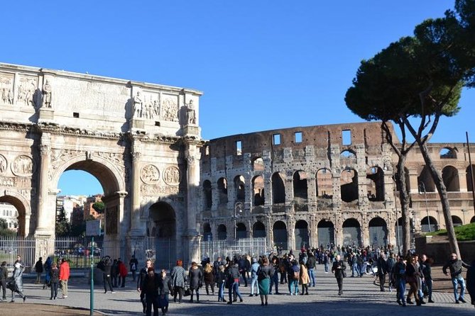 Private Rome WOW Tour in 1 Day: Luxury Car, Guide, Tkts & Lunch! - Trevi, Spanish Steps, and Piazza Navona: quick stops with payoff