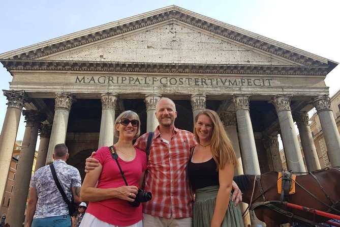 Private Tour - City Center - Meeting at Fontana della Barcaccia (Piazza di Spagna) at 2:30 pm