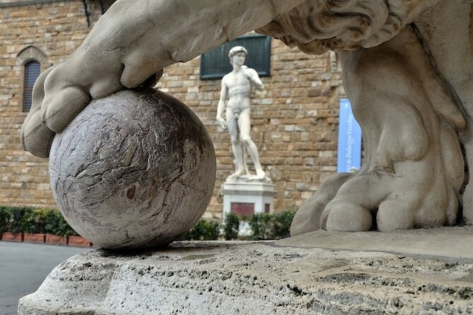 Private Tour: Florence and Pisa from Rome Full-Day - Stop 5 and Stop 6: Ponte Vecchio and Piazza della Signoria