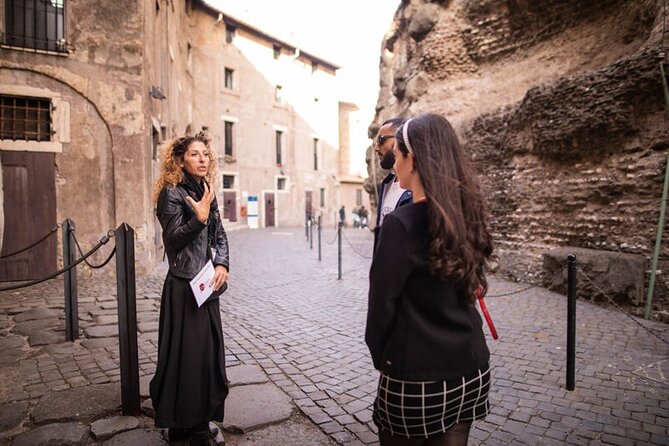 Private Tour of Castel Sant'Angelo - Castel Sant’Angelo: From Hadrian’s Tomb to Papal Refuge