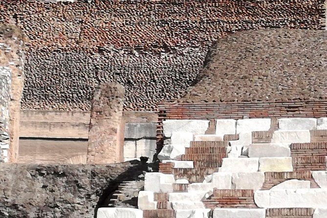 Private tour of Colosseo - Using Your Ticket Time for Palatine Hill and the Roman Forum