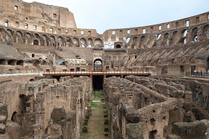 Private tour of Colosseo - Tickets, Mobile Entry, and the ID Check