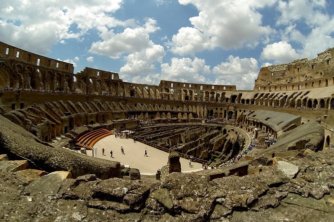 Private Tour of Colosseum with Entrance to Roman Forum - Meeting at Piazza del Colosseo and clearing security fast (or prepared)