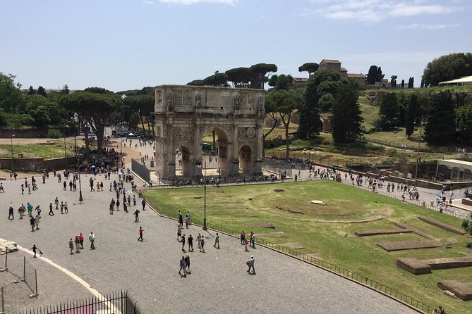 Private Tour of Colosseum with Entrance to Roman Forum - Entering the Colosseum with an archaeologist guide