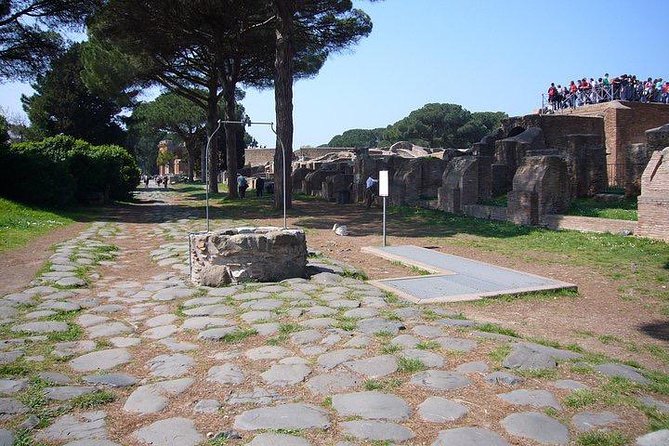 Private tour of Ostia, the ancient city harbor, by van with a PhD archaeologist - Insulae, Theater, and Guild Square: Middle-Class Rome in Plain Sight