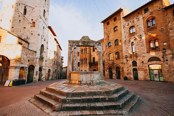 Private Tour: Siena and San Gimignano Day Trip from Rome - Driver rules, communication style, and what to expect on the ground