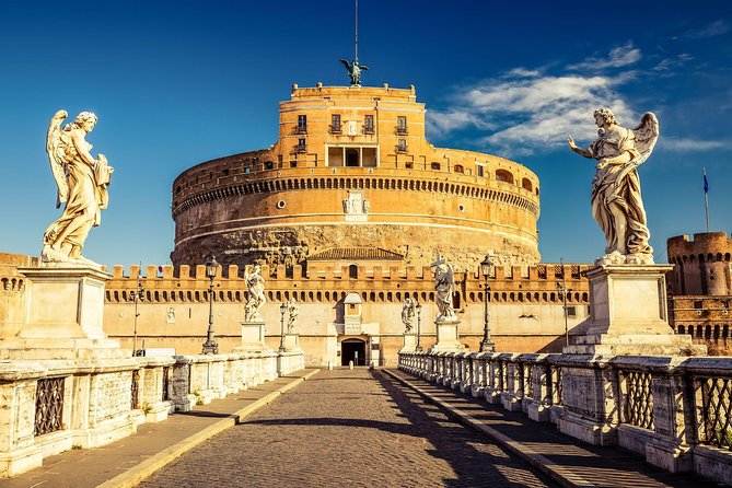 Private Tour - St. Angel's Castle - Step into the story: Hadrian’s mausoleum, then the fortress era