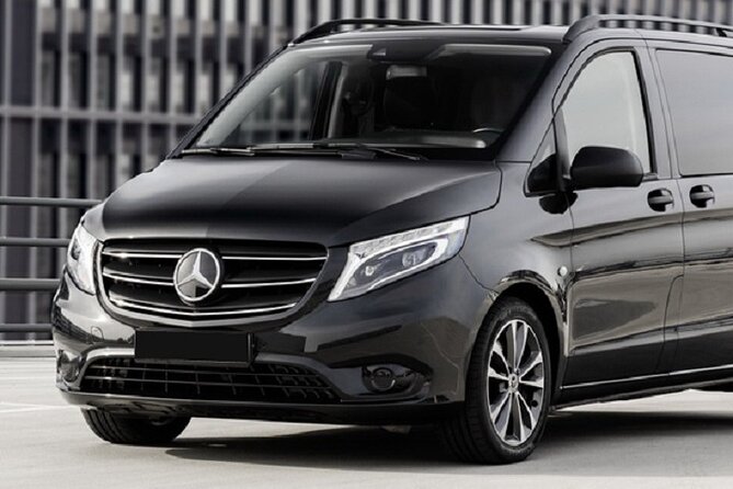 Private Transfer : from Fiumicino Airport to Rome - Fiumicino to Rome: A Clean, Private Start