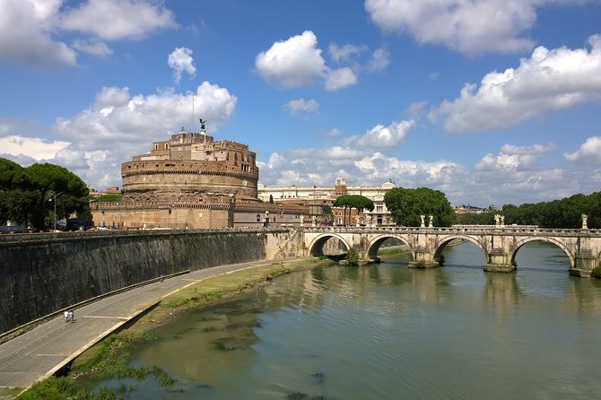 Private transfer from Roma to Civitavecchia port - Meeting point reality in Rome: what to do so you don’t lose an hour