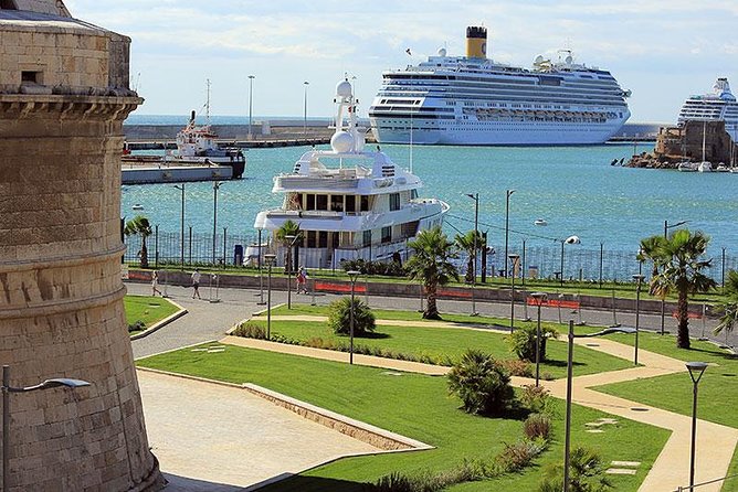 Private Transfer Rome-Civitavecchia Port or Civitavecchia-Rome - Rome–Civitavecchia, solved: the real value is less stress
