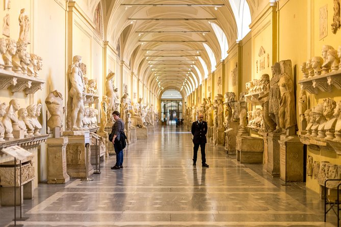 Private Vatican Museums Tour with Sistine Chapel & St. Peter's Basilica - Sistine Chapel: the timing before the silence matters