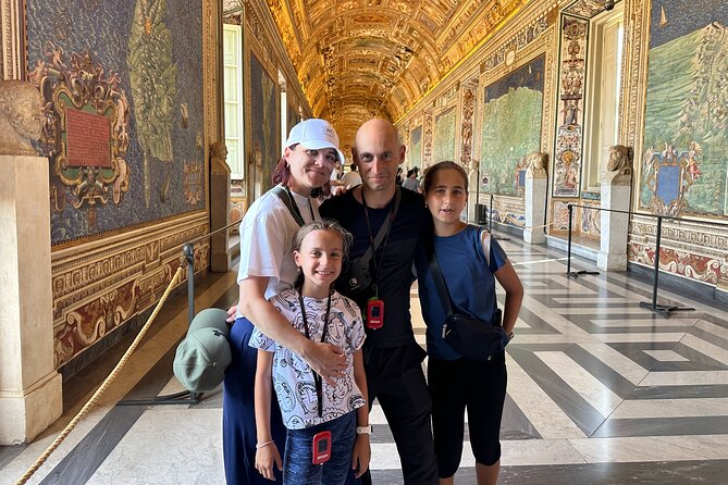Private Vatican & Sistine Chapel Tour for Kids & Families - Vatican Museums: highlights without getting lost in the maze