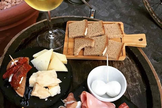 Private Wine Tasting in Rome with Delectable Meats and Cheeses - Key highlights at a glance