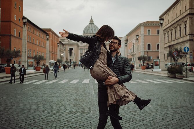 Professional Photoshoot in Rome - Why a Rome Photoshoot Beats the Street-Selfie Plan