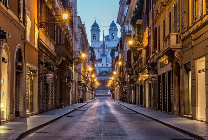 Roamin’ Around Rome Guided Walking Tour - Day vs. night: what changes in this 2.5-hour Rome walk