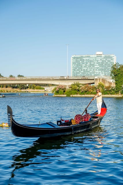 Roma: The one and only Roma Gondola tours on the lake! - Practical Tips That Make the Ride Smoother