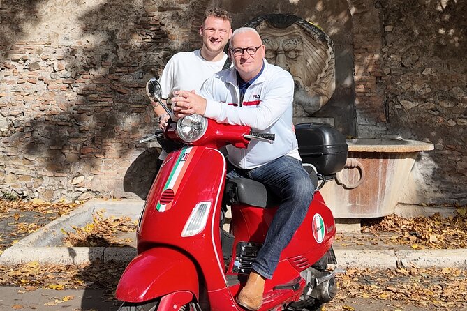 Roma Vespa Tour Pick-up from Hotel - Terrazza del Gianicolo: the panoramic finish that makes the loop worth it