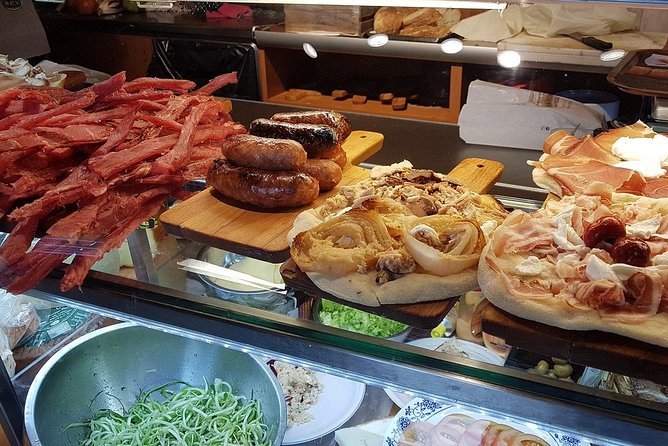 Roman Countryside: Wine and Food Tasting, Semi-Private Day Tour - Stop 4: Lago di Nemi, the Strawberry Festival, and Roman Ships
