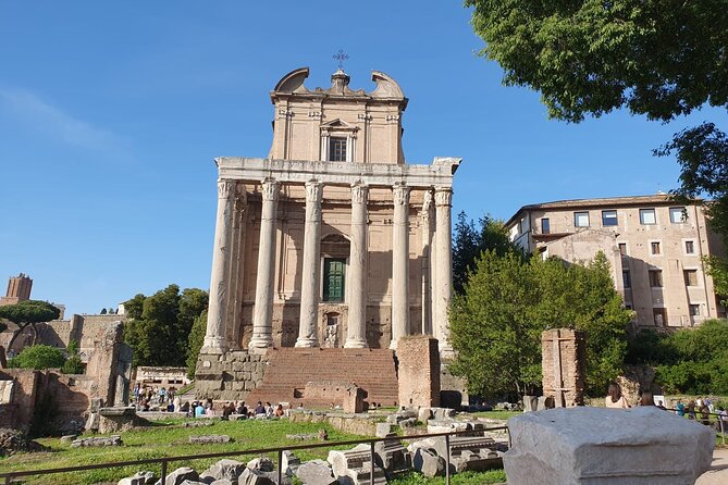 Roman Forum and Palatine Hill Access - Foro Romano: Temples, Caesar, and the Streets of Power