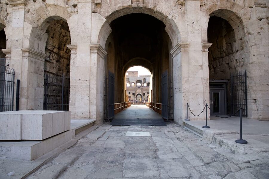 Rome: 1-Hour Fast Colosseum Tour - Second tier views: understanding sightlines and crowd energy