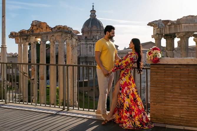 Rome: 1-Hour Private Photo Shoot for Family, Couples or Solo - Tempio di Adriano: Elegant Neoclassical Vibes and Easier Photo Rhythm