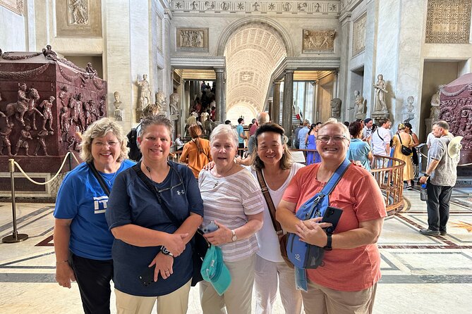 Rome 2-Day Sightseeing Tour with Trevi Fountain, Colosseum & More - Sistine Chapel entry: respect the rules, catch the details