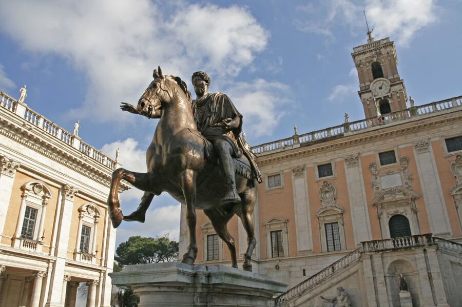 Rome: 3.5-Hour Small Group E-Bike Tour - Meet Leo: the small-group guide effect