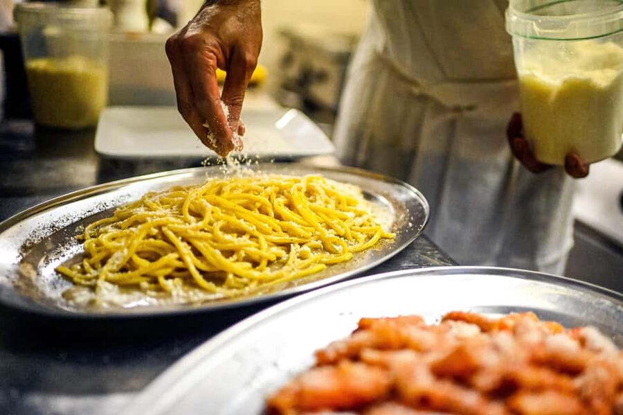Rome: 3-Hour Guided Food Tour with Tastings - Espresso at an Old Café, Then Pizza by the Slice