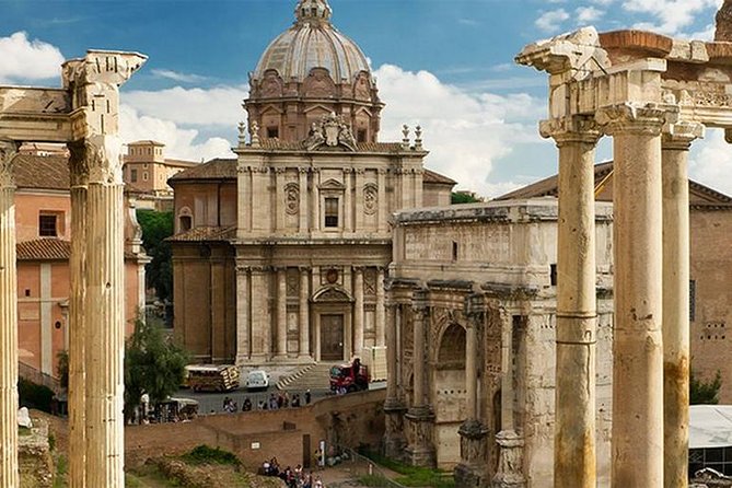 Rome 4 Hours Private Guided Tour with Pickup in Luxury Minivan - Piazza Navona: stadium roots, fountains, and a quick Roman square fix