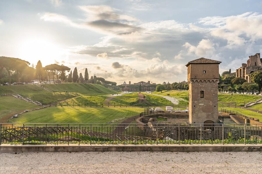 Rome: A Night at the Opera - Baths of Caracalla - The Bar and Drink Moment: Small, But Worth It