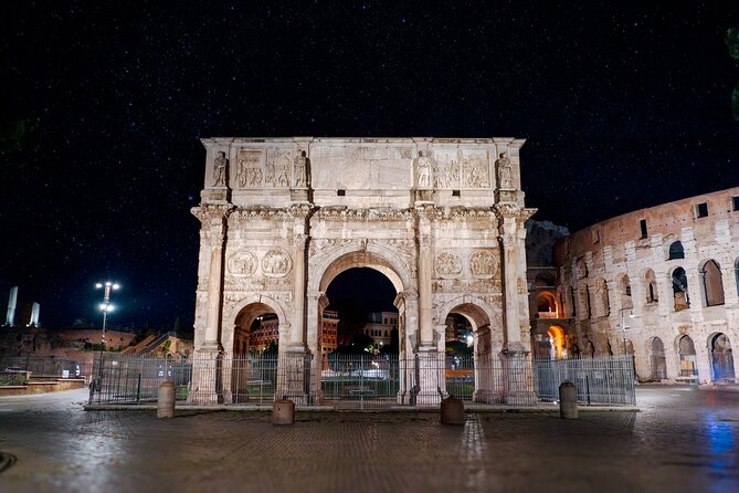 Rome After Dark: Explore the Eternal City Under the Moonlight - Campidoglio and Piazza Venezia: the viewpoint loop