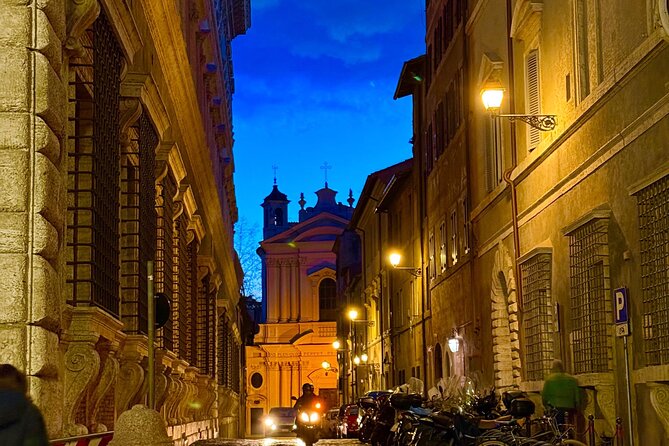 Rome After Dark Mysteries Myths and Haunted History - Why Rome After Dark Feels Different Than Daytime Sightseeing