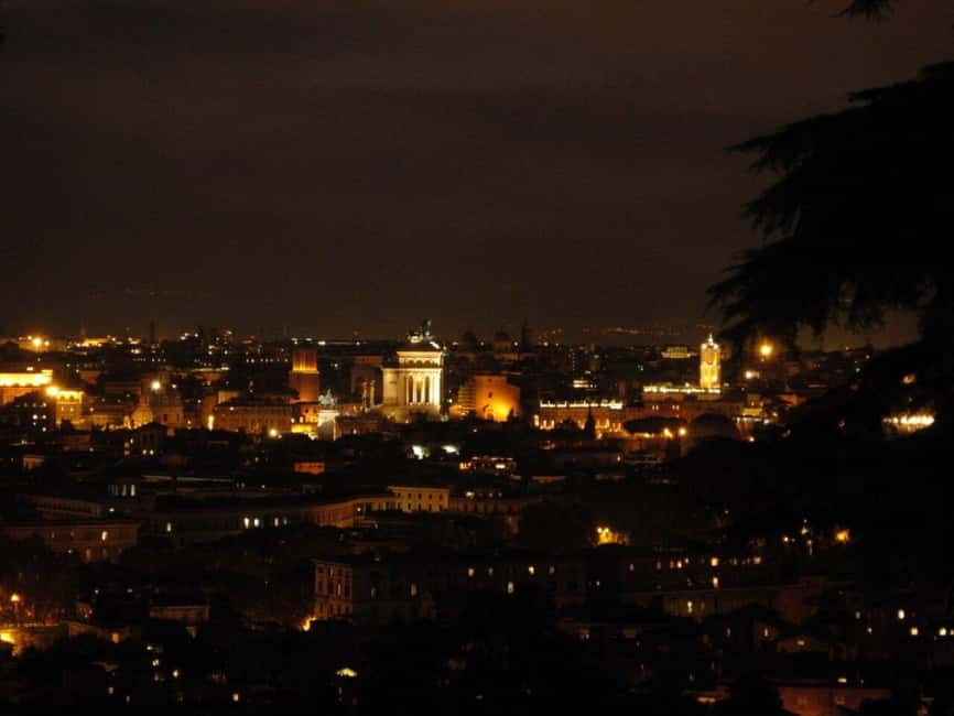 Rome After Dark: Private Luxury Night Tour by Car - Pantheon and Piazza Navona: Two Stops, Two Different Roman Atmospheres
