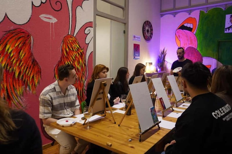 Rome: Afternoon Paint and Sip Experience in Piazza Navona - Weather, Clothing, and What to Bring (So You Don’t Stress)