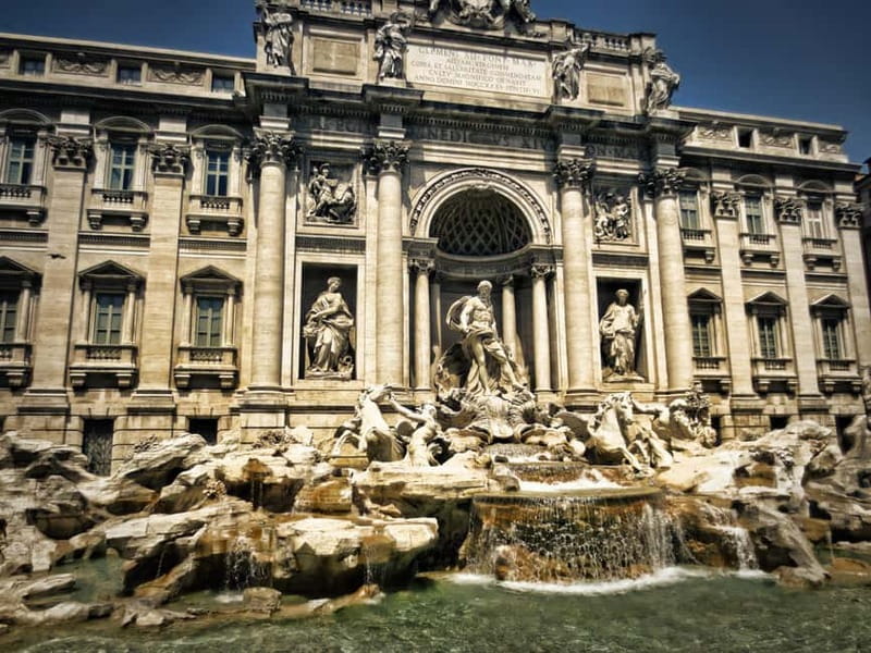 Rome and Art: Michelangelo, Raphael, Bernini, Caravaggio - Starting in Via della Stamperia: Your First Clue About the Whole Tour