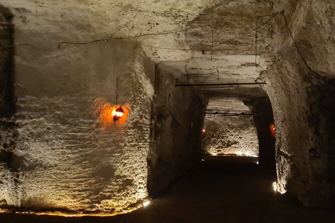 Rome: Appia Antica E-Bike tour with Rome's Underground Labyrinth - Meeting at San Sebastiano and getting equipped fast