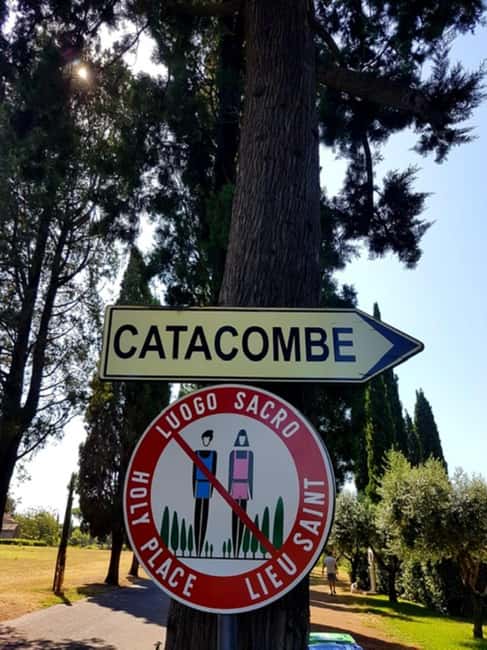 Rome: Appian Way and Catacombs VIP Tour with Hotel Pickup - From Pickup to Underground: How the Tour Really Flows