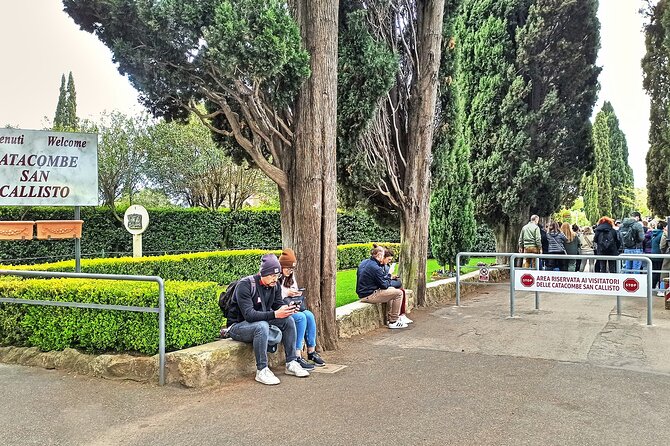 Rome: Appian Way Catacombs Guided Tour with Golf Cart Shuttle - A 2-Hour Appian Way Sampler From Via Marco Aurelio