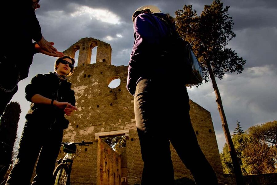 Rome: Appian Way Underground Catacombs Bike Tour with Lunch - Lunch (or aperitif) on the Appian Way: a real break, not a side note