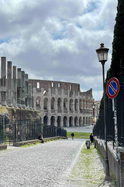 Rome: Arena Colosseum Tour with Arena Access - Timing realities: a 1.5-hour tour that still needs your flexibility