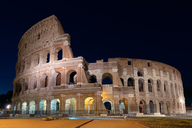 Rome at Night: Small Group Guided City Walking Tour - The Small-Group Format: 15 People Makes a Difference