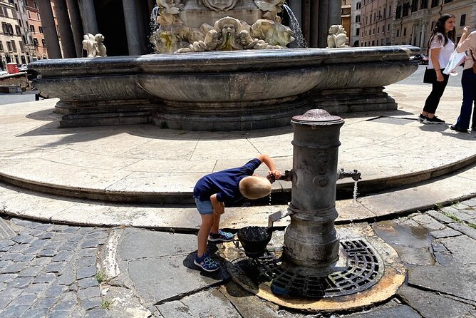 Rome at Sunrise Walking Tour: Pantheon Trevi Fountain & Breakfast - Stop 4: Pantheon at the right hour, with entry included (usually)