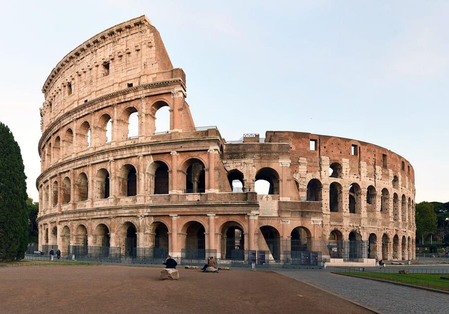 Rome: Audio guide of the Colosseum - Language Choices: English vs Italian (and a Real-World Fix)