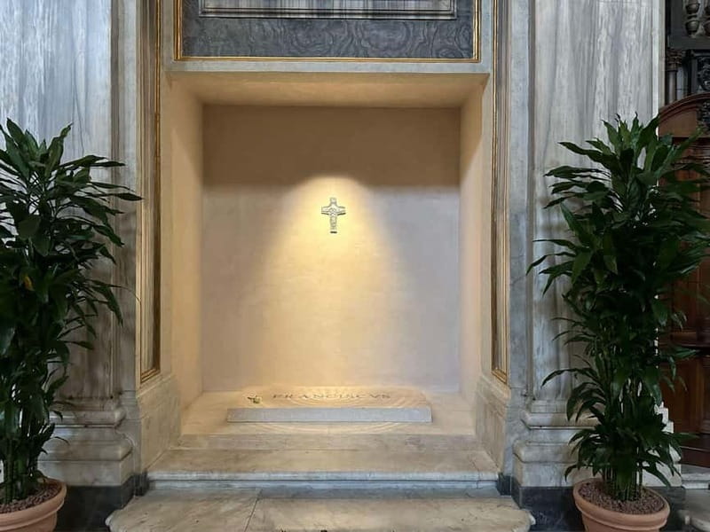 (Rome) Audio Guided Tour of the Basilica of Santa Maria Maggiore - Meeting behind Santa Maria Maggiore: how to start smoothly